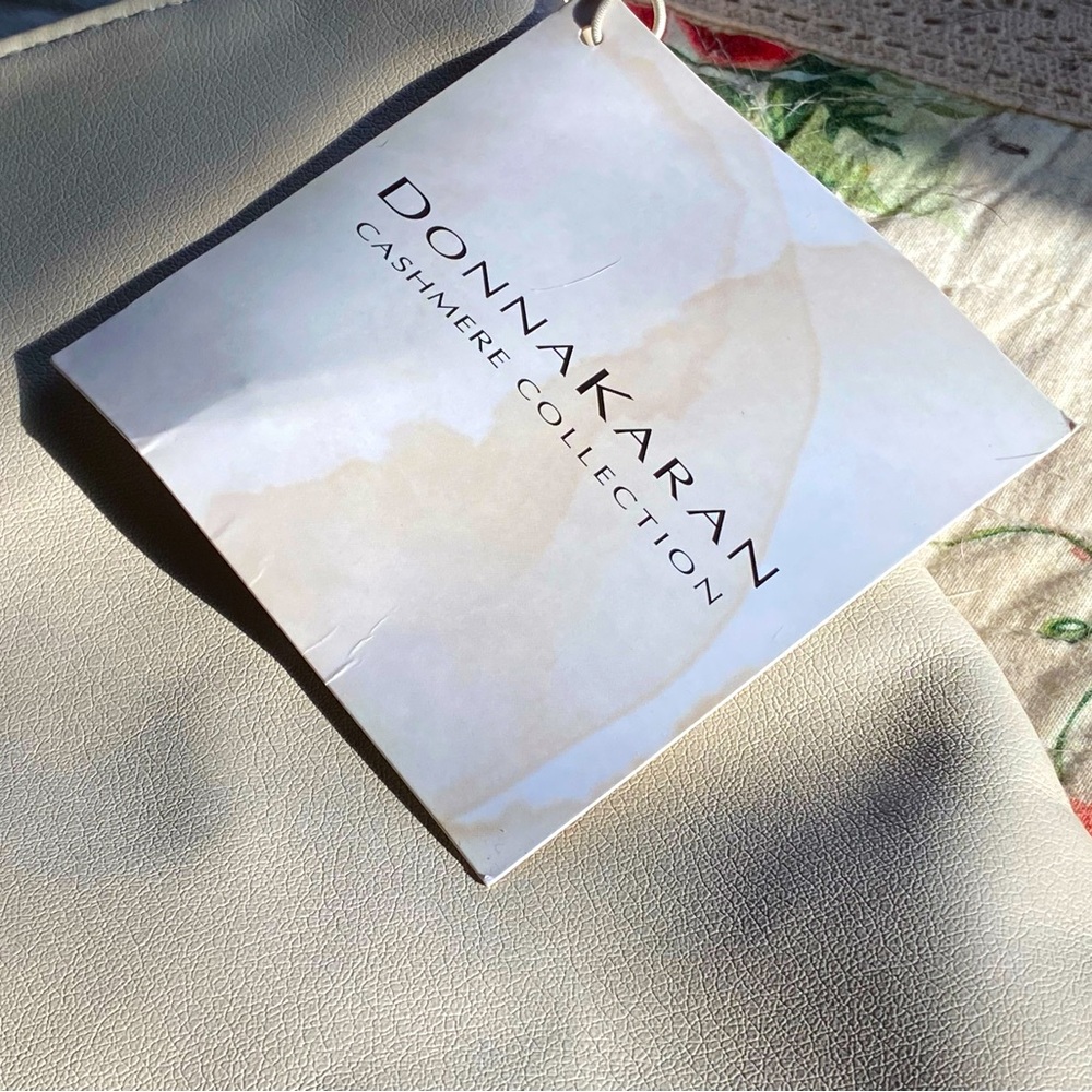 NWT Donna Karan handbag/tote,cream faux leather,gold,Cashmere Collection - Picture 8 of 12